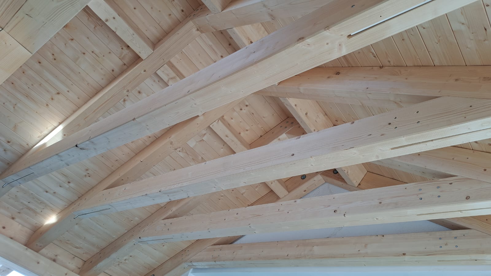 Sichtdachstuhl aus Holz